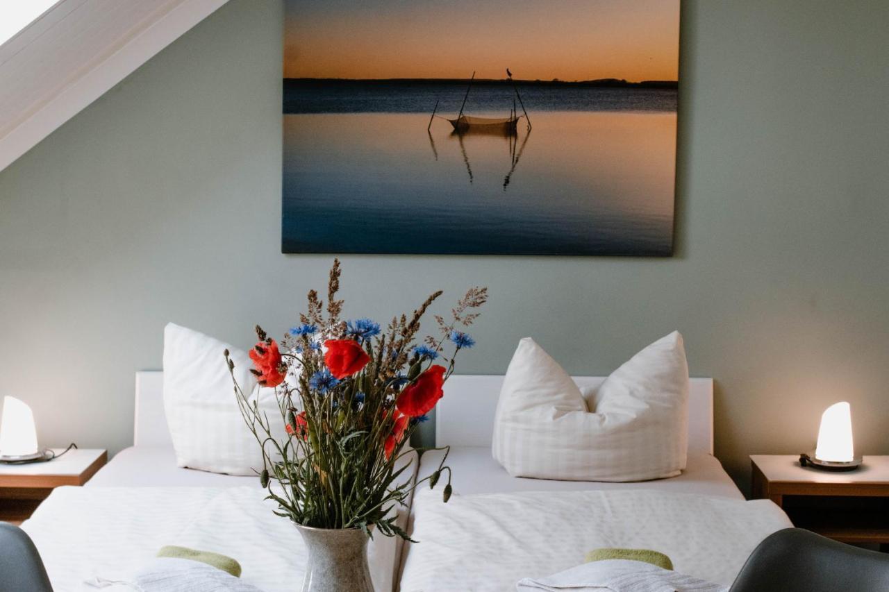 Ferienzimmer Dargen Ngoại thất bức ảnh